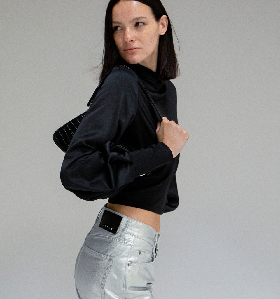 T-shirt with balloon sleeves - women's long sleeve t-shirts - Black | Sisley image number 7